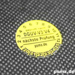 Unser DGUV-V3 Starterset mit 500 Trägeretiketten und 500 Plaketten